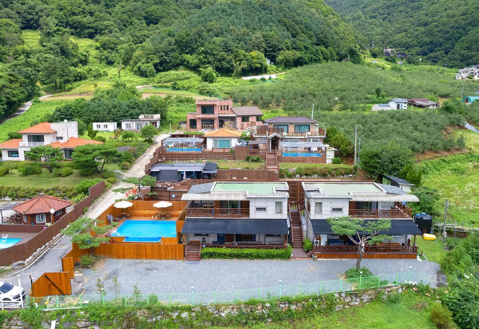 아침호수 펜션